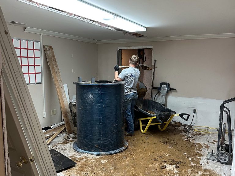 Blue ejector basin in a commercial back room
