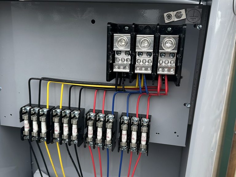 Electric water heater wiring compartment